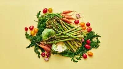 Sæsonens grøntsager - smag af foråret på tallerkenen